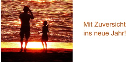 Sonnenuntergang am Meer - Vater und Tochter